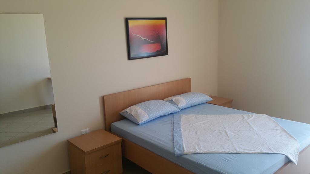 Vila Aban Himare Exterior photo